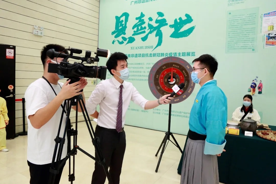 非遗日悬壶济世论抗疫，幼柴胡直播首秀放荣耀！