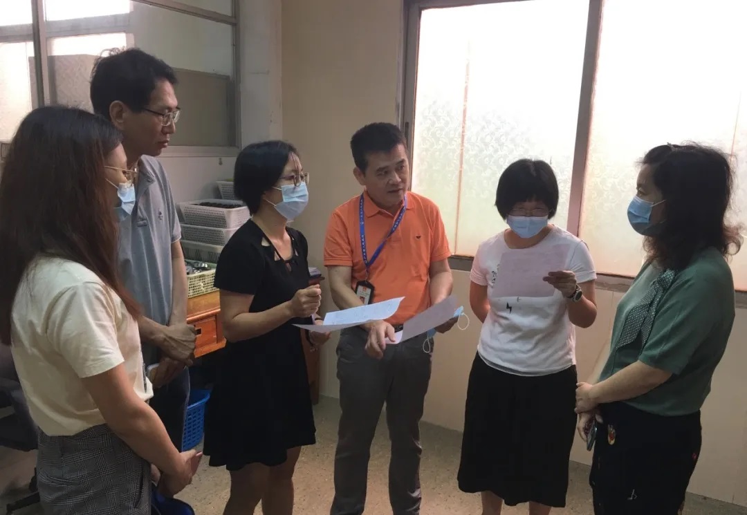 昭通市海珠区市场监管局专家一行到白云山j9国际集团公司进行计量查抄领导